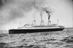 SS Ile de France in Sydney Harbour, New South Wales, Australia in May 1941, after embarkation of soldiers to serve overseas. Australian War Memorial 007061