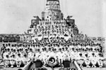HMS Gambia's crew in 1950. Notice the Cock of the Fleet in the front. Photo from my dad's albums.